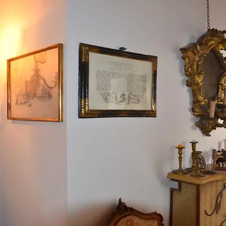 Ca Sagredo Al Ponte Bed & Breakfast 3*