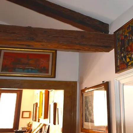 Ca Sagredo Al Ponte ונציה